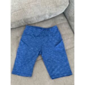 Oalka yoga biker shorts with‎ side pockets size small